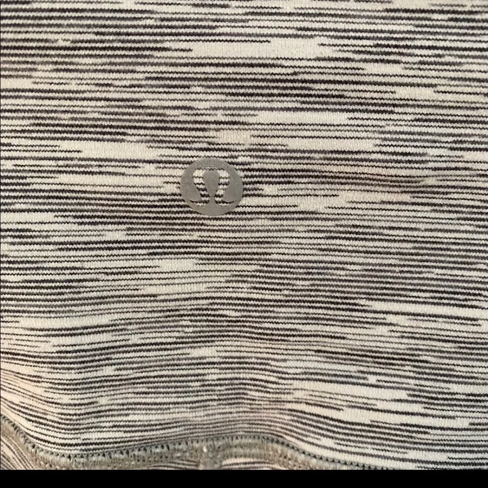 Lululemon Wunder Under SE Scallop Wee Are From Space Nimbus Battleship - Picture 6 of 12